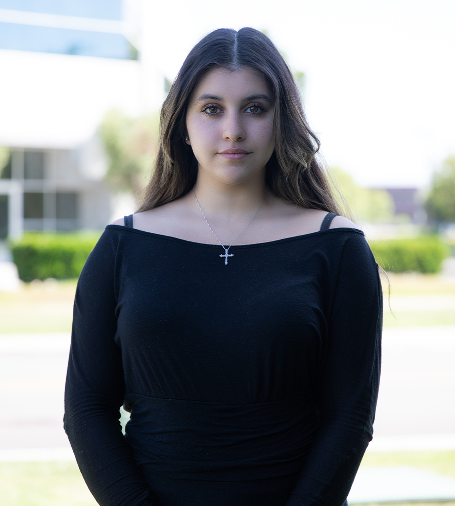 Samantha Flores - VDBG