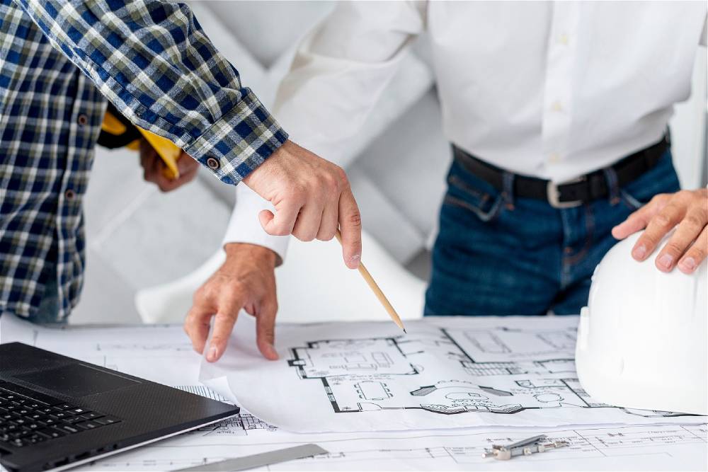 Choosing Between CMAR and Design-Build